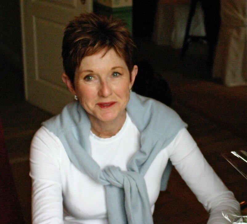 A Gun In My Gucci w/ Author Elaine Smith True Crime Cases w. Lanie